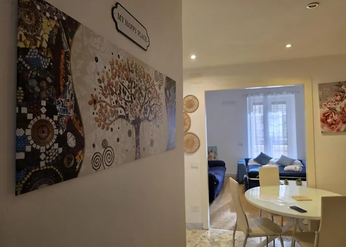 Be Your Home - Isabella Bright Apartment